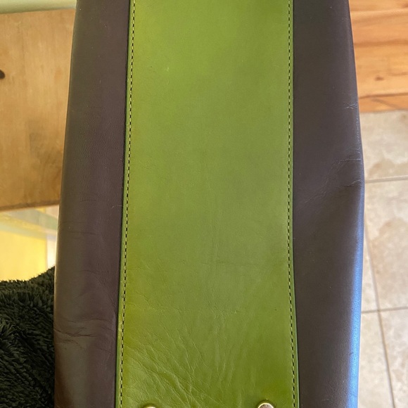 *SOLD* Kate Spade Satchel - Picture 7 of 8